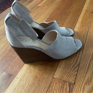 Elegant Gray Wedge Sandals